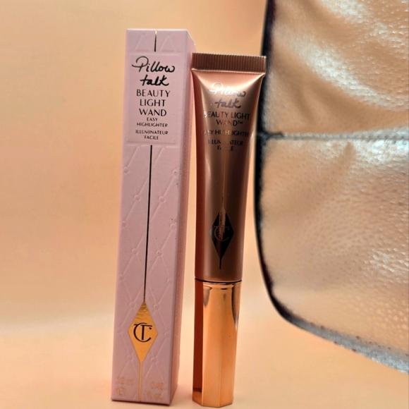 Charlotte Tilbury Other - Charlotte Tilbury Pillow Talk Beauty Light Wand Highlighter, NIB